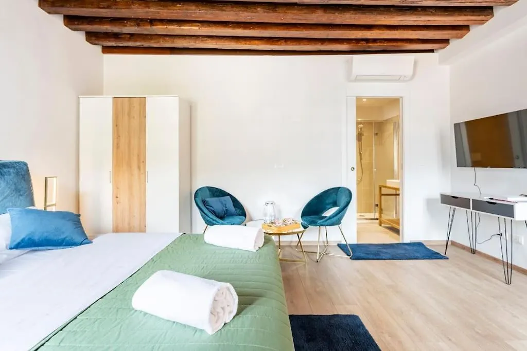 Venice Luxury Suites Bed & Breakfast